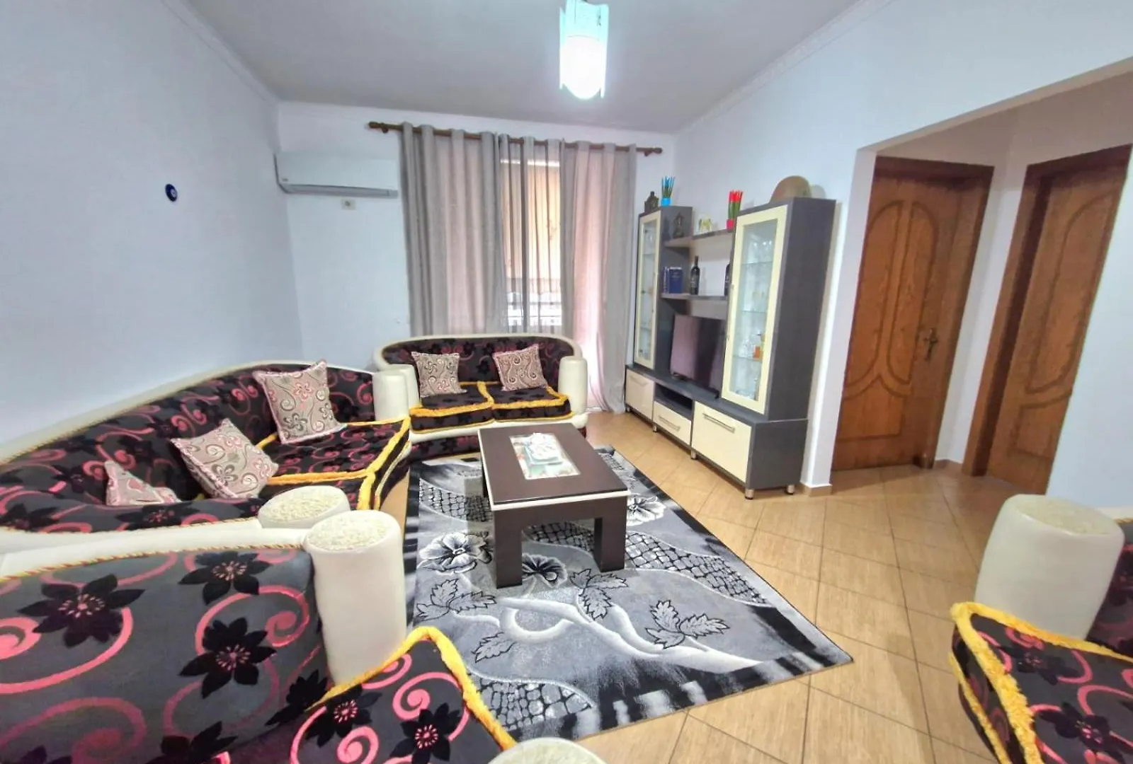 Anna-Perla Apartment Berat Albania
