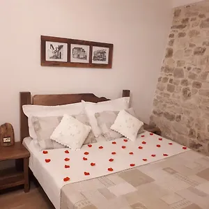 Hotel Omer, Berat
